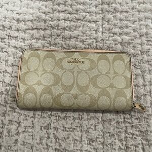 Coach Khaki Signature Wallet